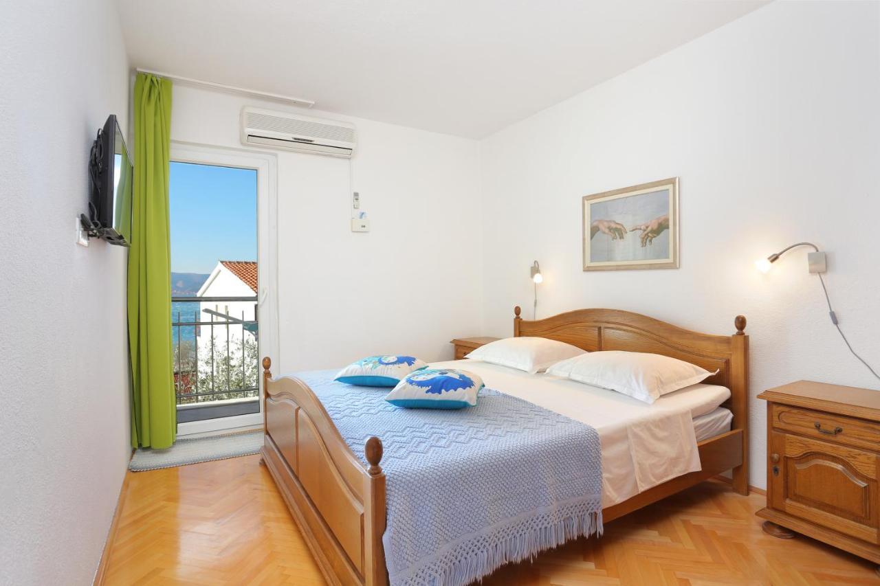 Apartments By The Sea Duce, Omis - 2737 Duće Exterior foto