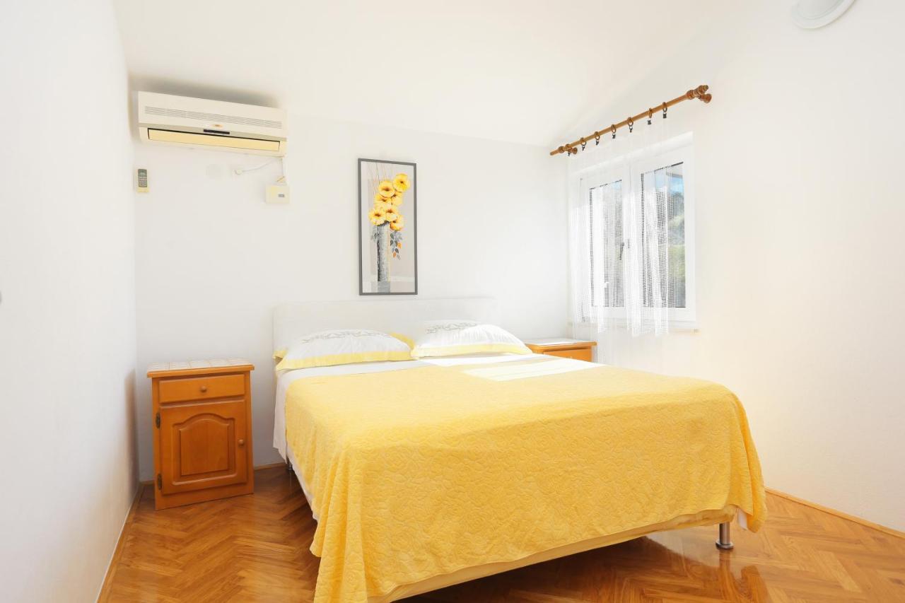 Apartments By The Sea Duce, Omis - 2737 Duće Exterior foto
